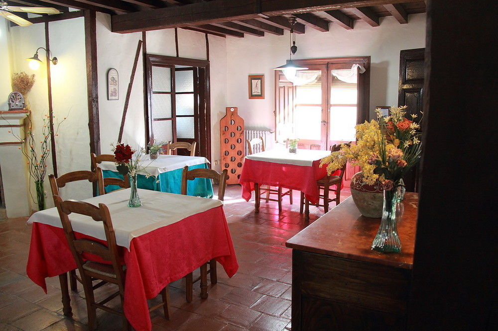 Posada El Canchal Arenas de San Pedro Exterior photo